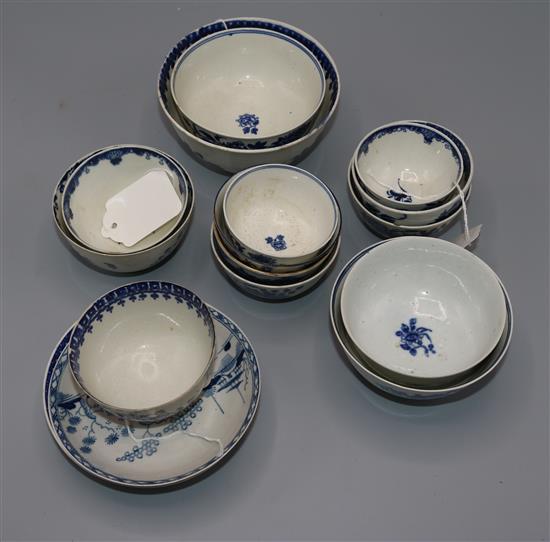 Collection of Worcester, Caughley and other blue and white tea bowls and two saucers (faults)